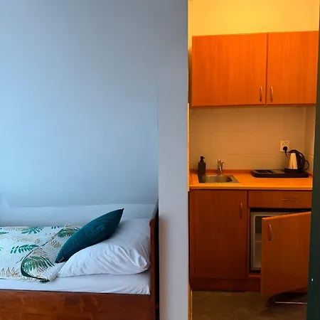 Guest house Izba Pod Sniezka 4*