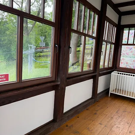 Guest house Izba Pod Sniezka 4*