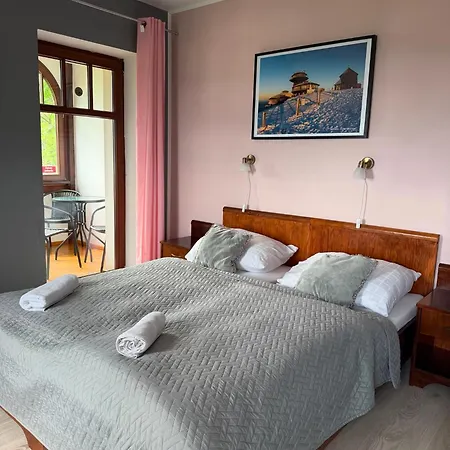 Izba Pod Sniezka Guest house